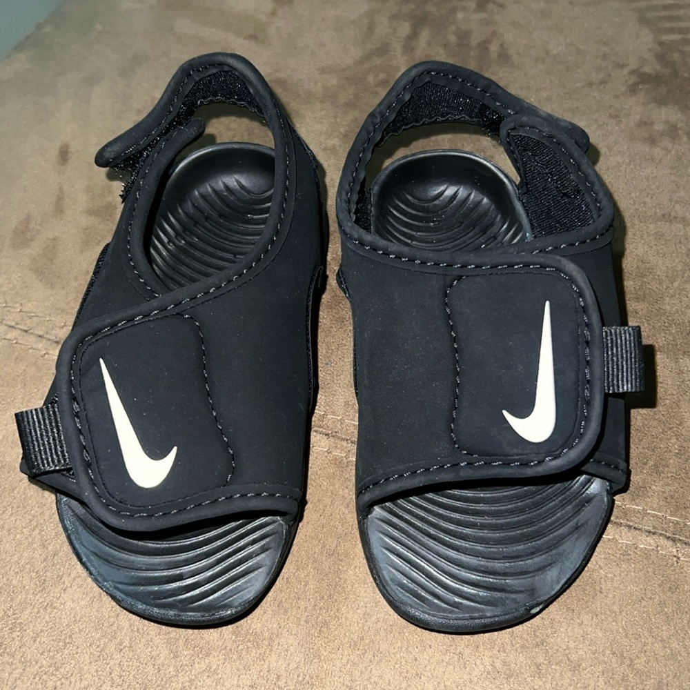 Kids nike Sunray adjust sandals